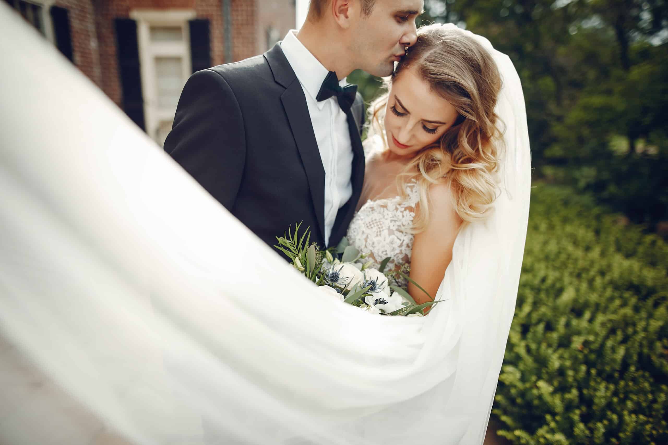 Comment choisir le salon du mariage parfait pour organiser votre grand jour